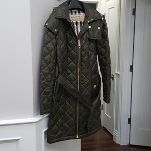 Burberry quilted puffer coat